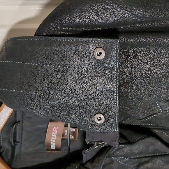 Danier Leather Men's jacket with thinsulate size Medium - Picture 3 of 16